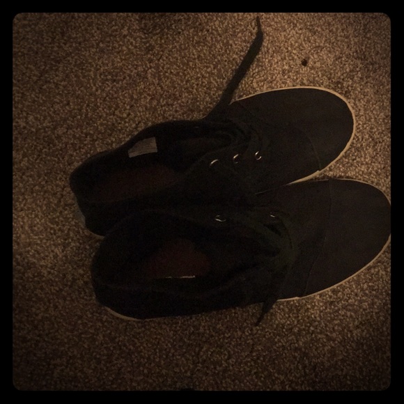 Because it looks cool and it really confront - Picture 1 of 1